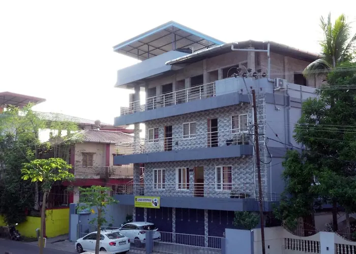 Hilton Garden Homestay